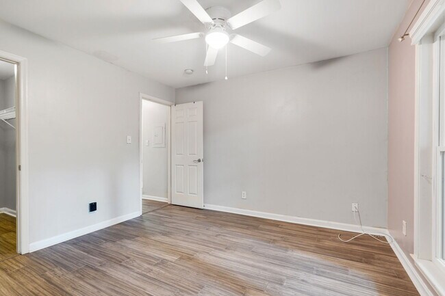 Building Photo - 10303 Appalachian Cir