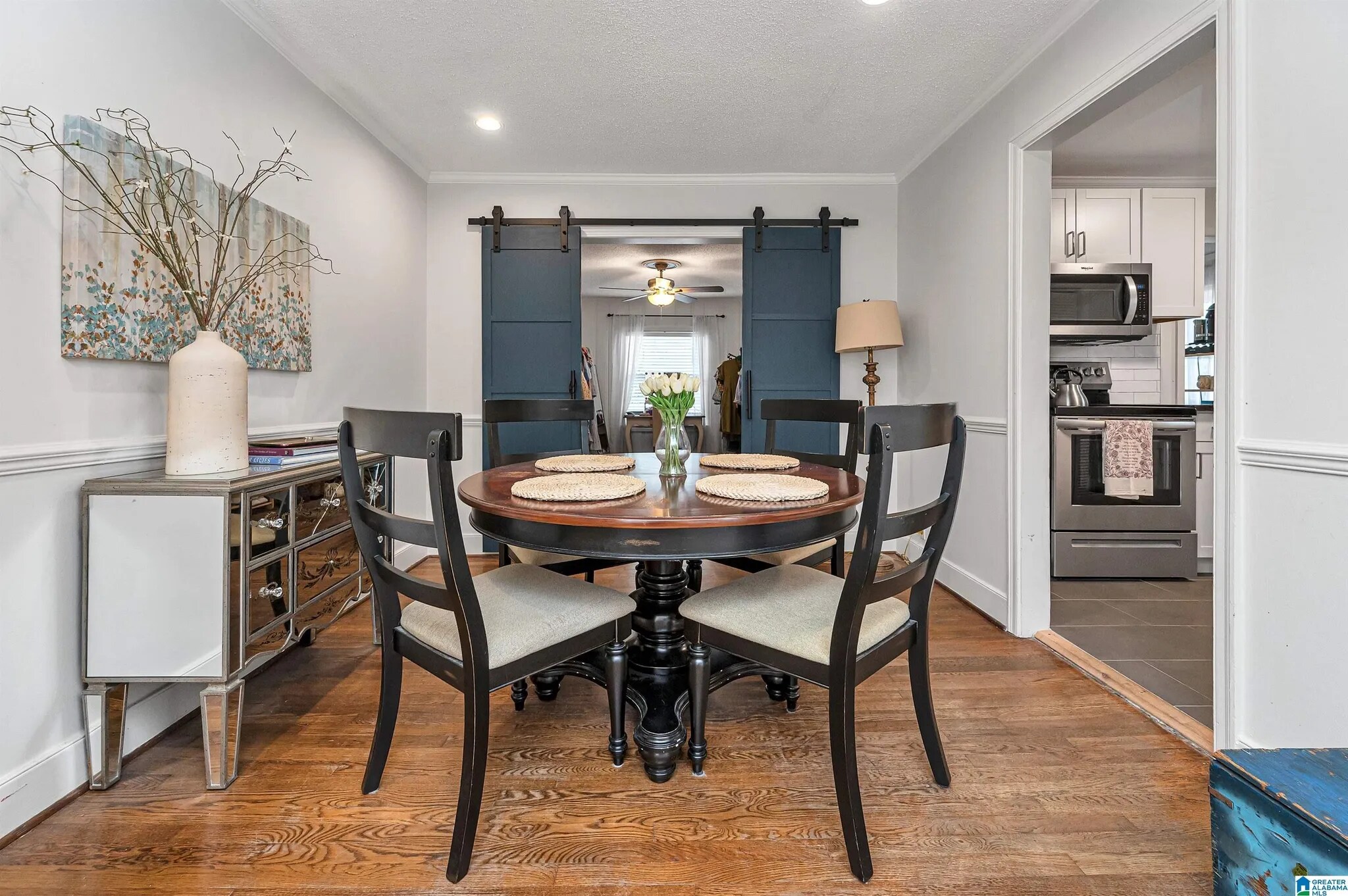 Building Photo - 113 Oglesby Ave