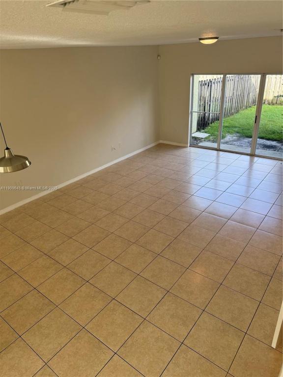 Primary Photo - 20439 NW 15th Ave