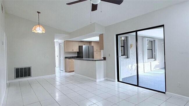Building Photo - 11803 Classic Lake Way