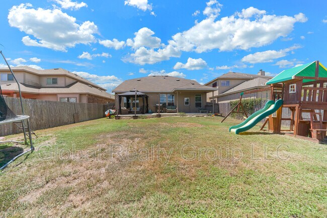 Building Photo - 27326 Trinity Cross