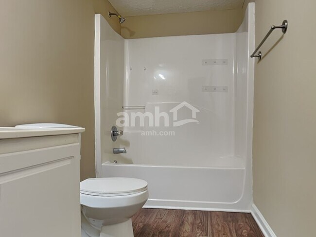 Building Photo - 5135 Thorin Oak Cir