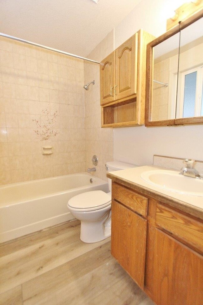 Building Photo - 6883 W Parapet Ct