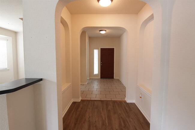 Building Photo - 2715 Hidden Bay Ct