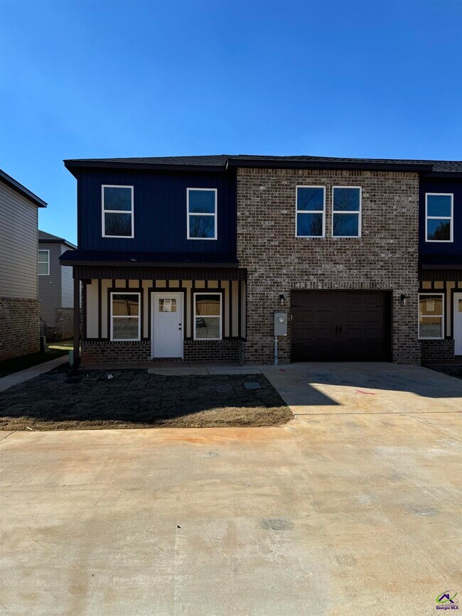 Building Photo - 312 Beau Claire Cir