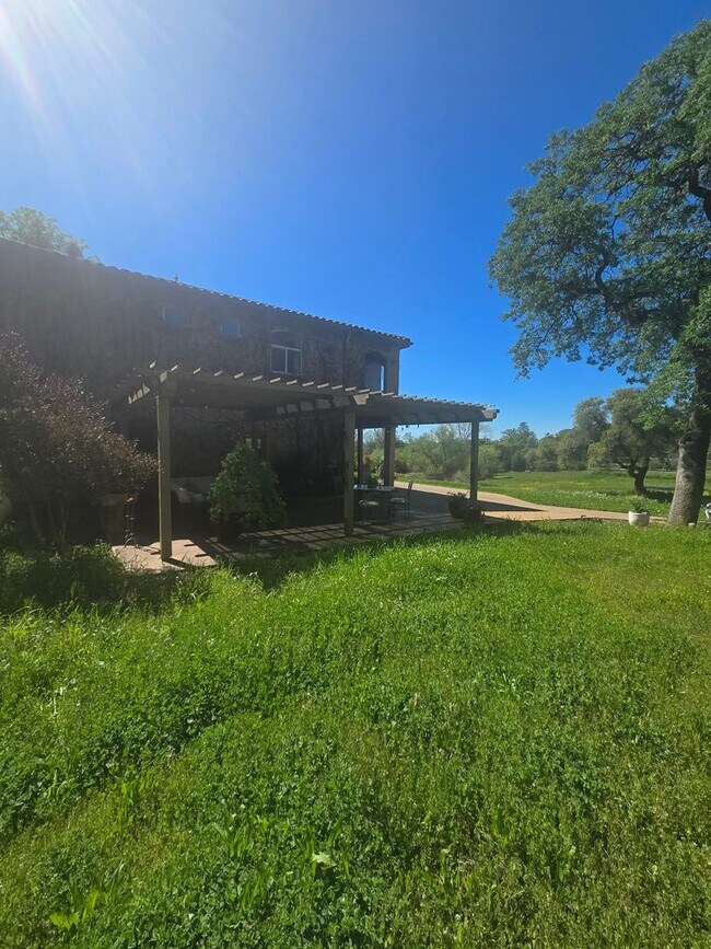 Building Photo - 4979 Florence Ct