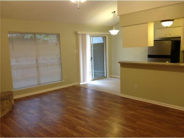 Building Photo - 1601 Rutland Dr