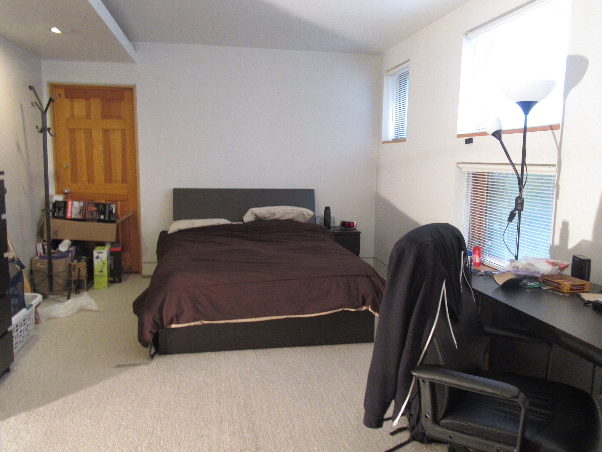 Master Bedroom - 1453 W Belmont Ave