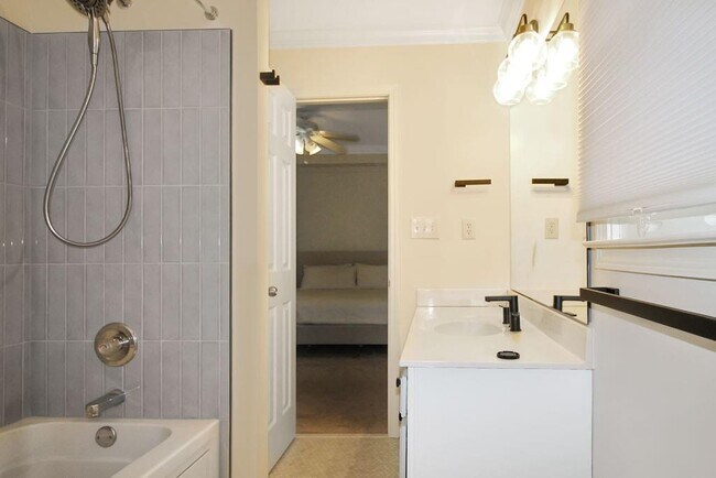 Building Photo - 2666 W Main St NW