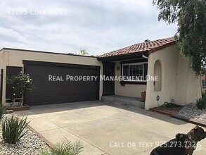 Building Photo - Beautiful 3 Bed, 2 Bath Home in Perfect Fr...