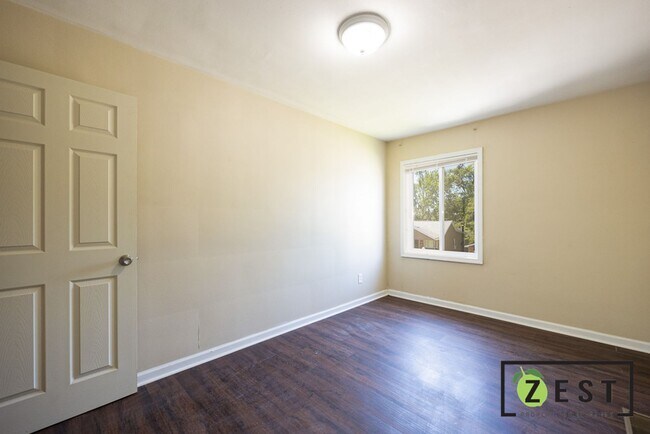 Building Photo - 3785 12th