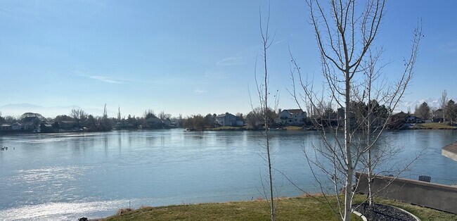 Building Photo - 228 Delgada Ln