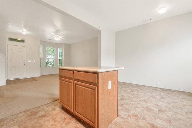 Building Photo - 29731 Sullivan Oaks Dr