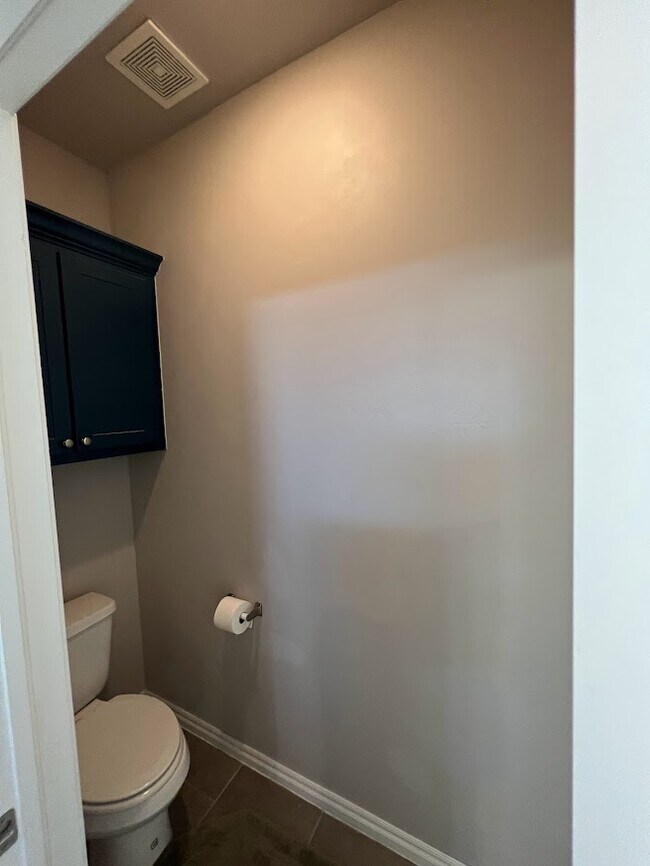 Building Photo - 13682 Cornwallis Dr