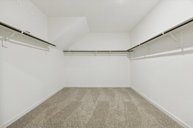 Building Photo - 4127 Camden Lakes St