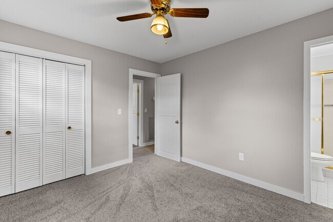 Building Photo - Seller Financing Available!