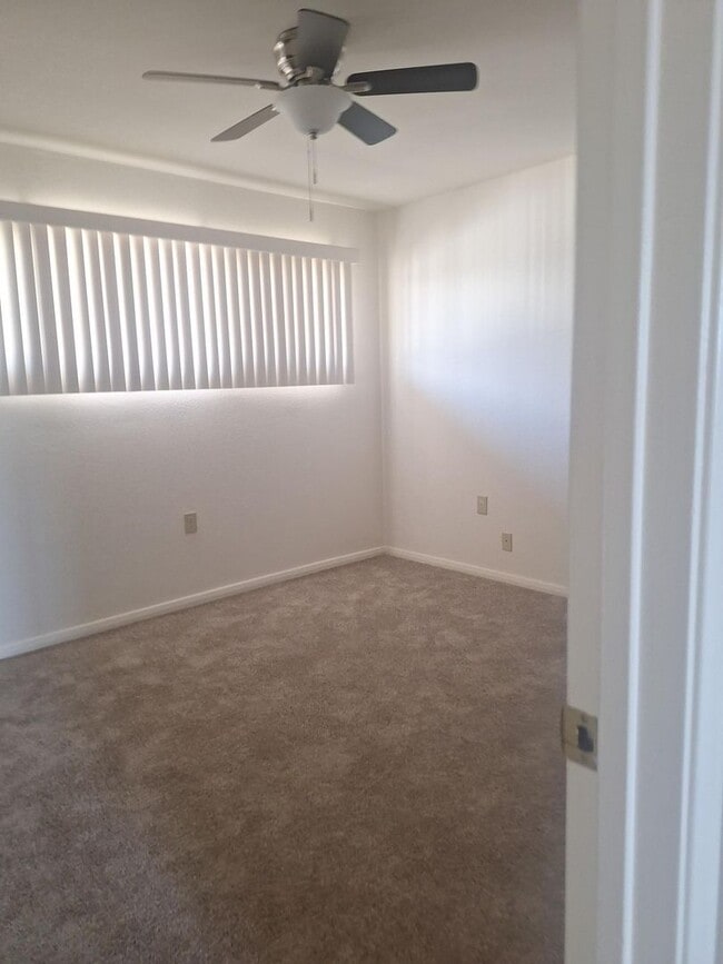 Building Photo - 3820 Merrimac Ave