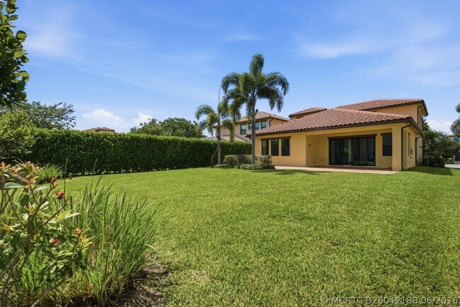 Building Photo - 11760 Bayview Cir