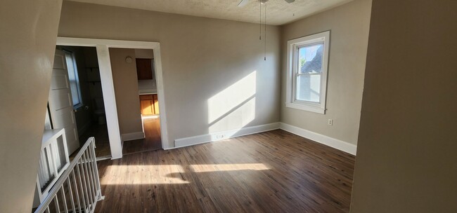 Building Photo - Plymouth Meeting 2nd Floor 1 bedroom apt. ...