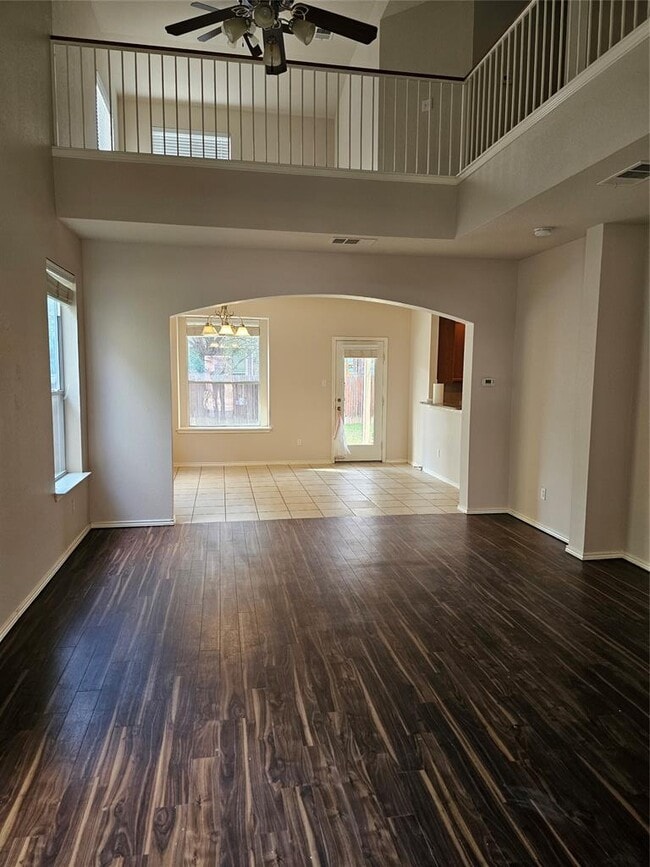 Building Photo - 10506 Wylie Dr