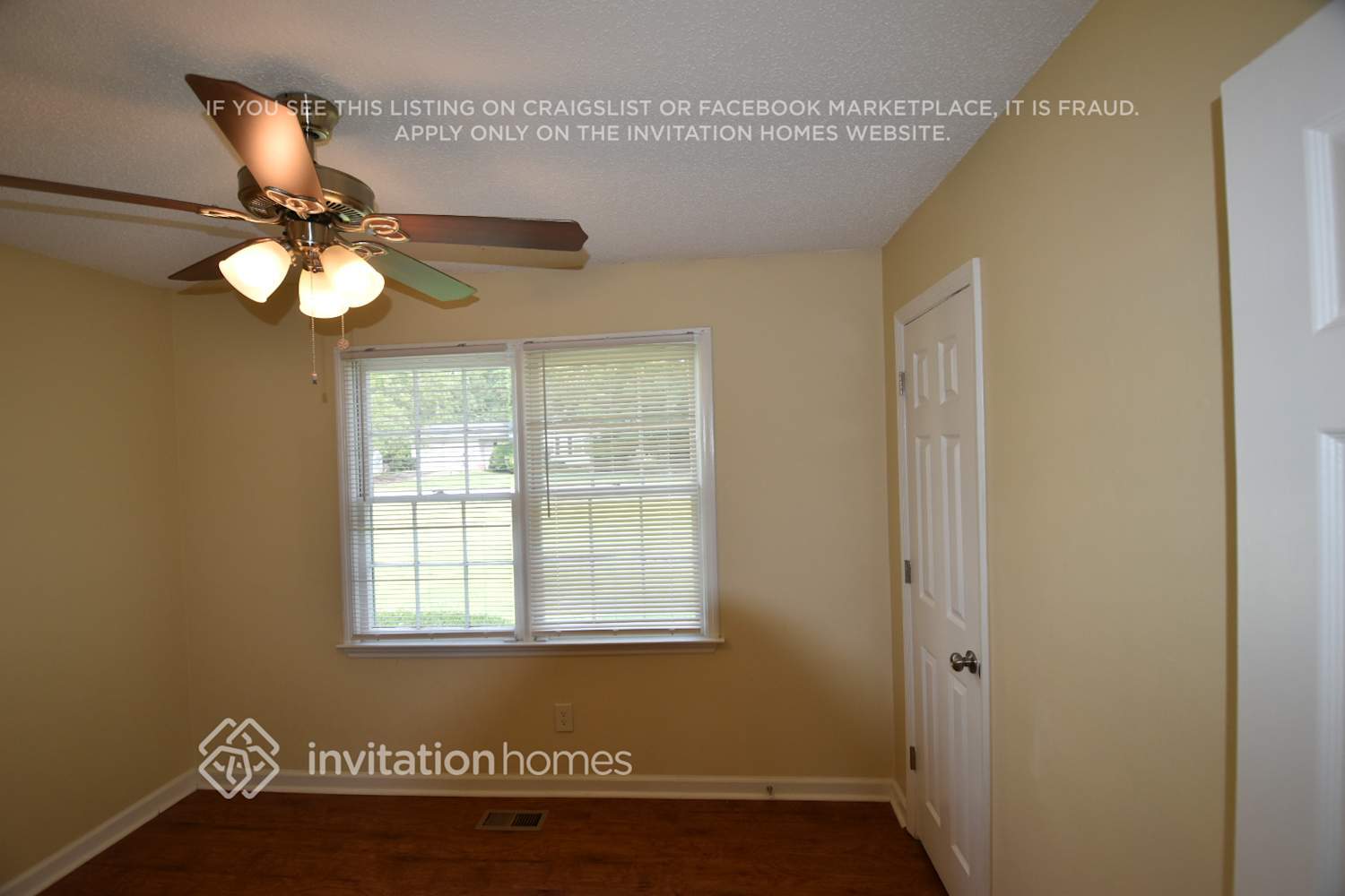 Building Photo - 1540 Rose Garden Ln