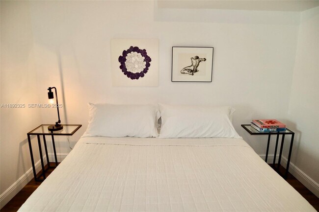 Building Photo - 564 NW 51st St