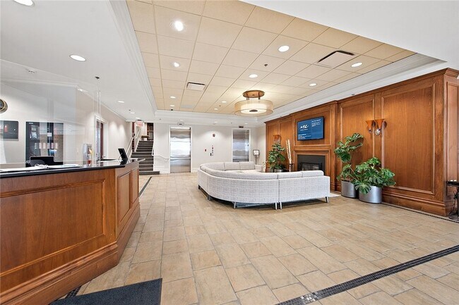 Building Photo - 151 Fort Pitt Blvd