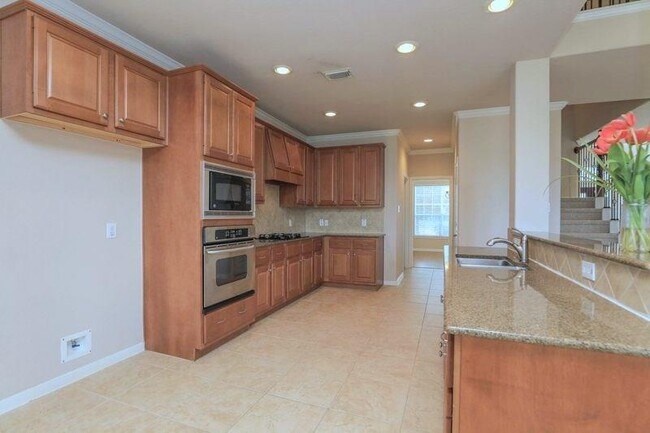 Building Photo - 26215 Park Ivy Ln