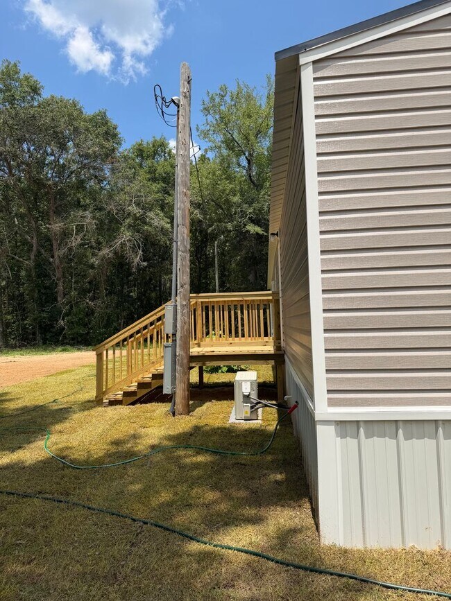 Building Photo - For Rent – Newly Remodeled 2 Bedroom, 2 Bathroom Home in Aynor