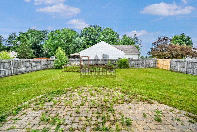 Building Photo - 263 Brooks Bend