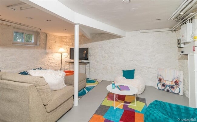 Building Photo - 1 Senate Pl