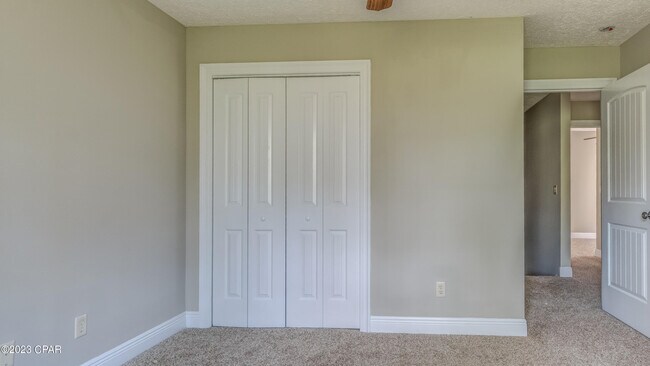 Building Photo - 2951 Palmetto Ridge Way