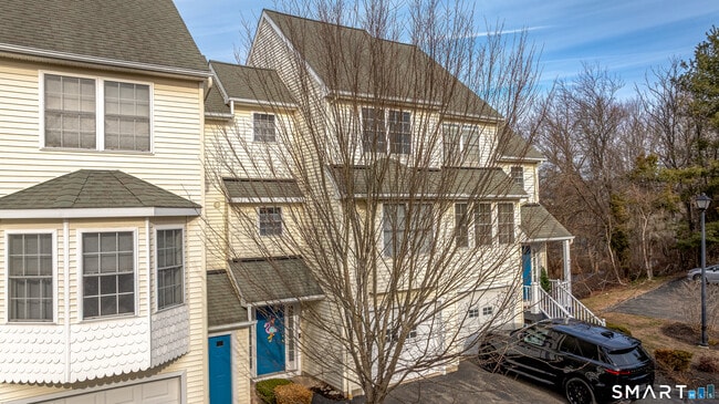 Building Photo - 280 Old Lambert Rd