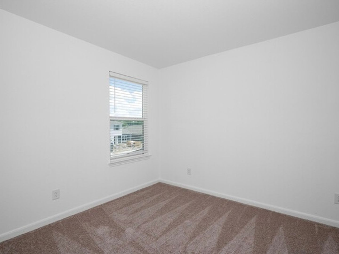 Building Photo - 10826 Emerick St