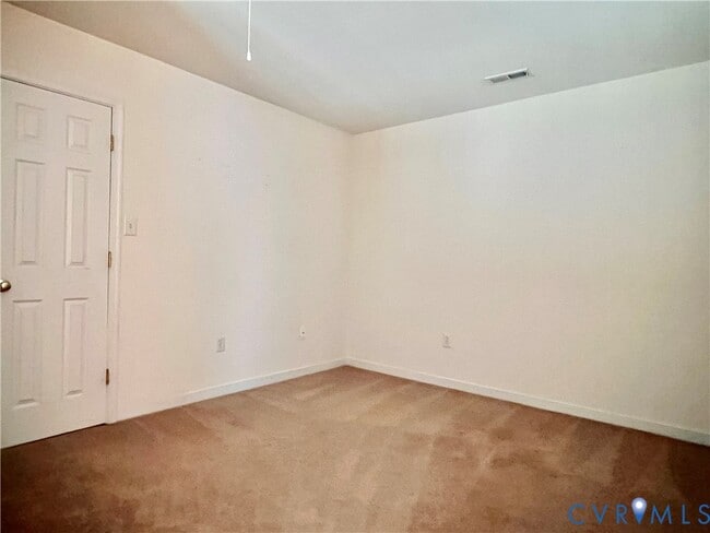 Building Photo - 1723 Stonemill Lake Terrace
