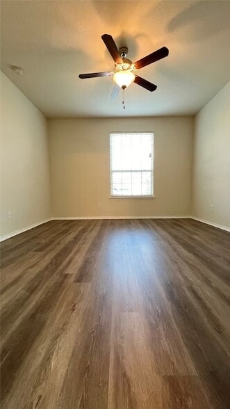 Building Photo - 1510 Alamandine Ave