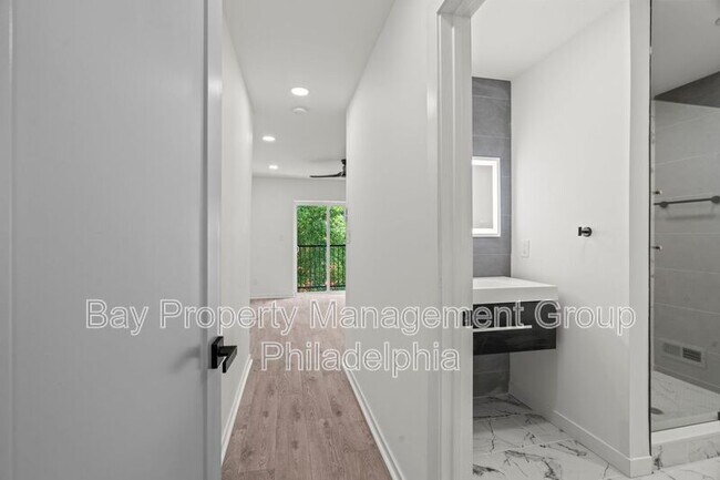 Building Photo - 1823 N Van Pelt St
