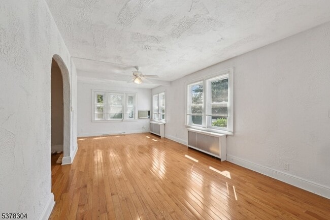 Building Photo - 359 Bogert Ave