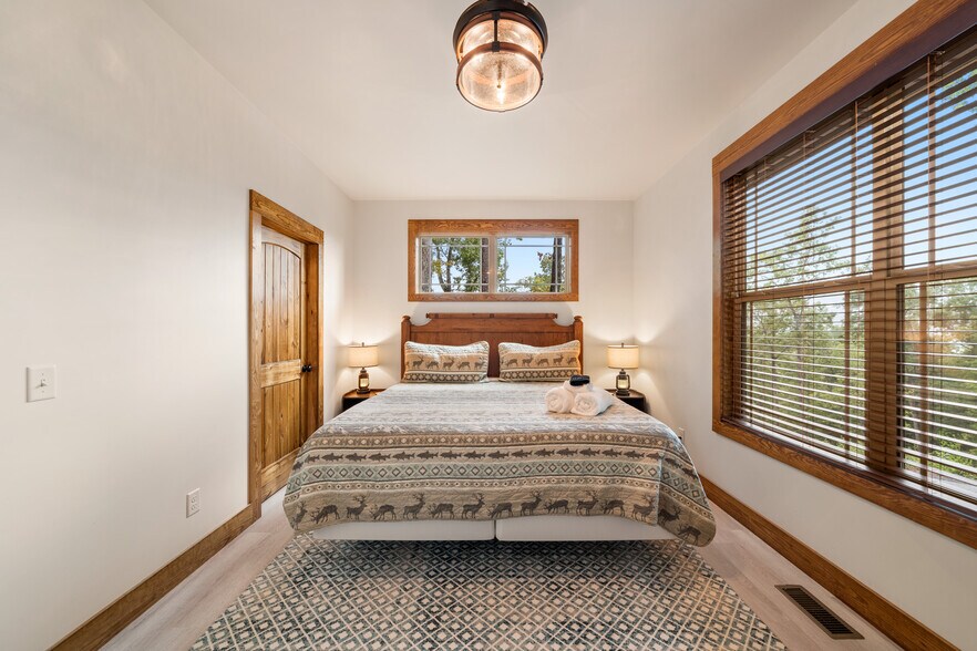 King Beds in Every Bedroom - 131 Pier Point Dr