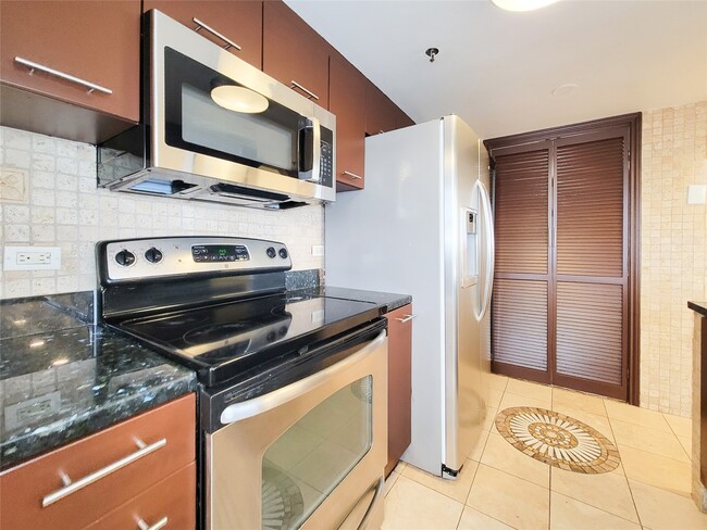 Building Photo - 3525 Sage Rd