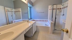 Building Photo - 2821 Creek Valley Dr