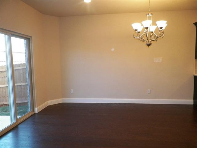 Building Photo - 409 Busher Dr