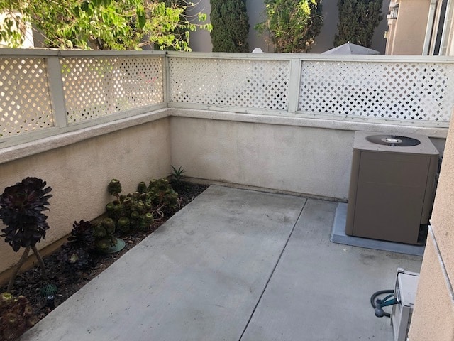 Building Photo - 5740 S Glennie Ln