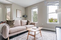 Building Photo - 7131 Arlington Rd