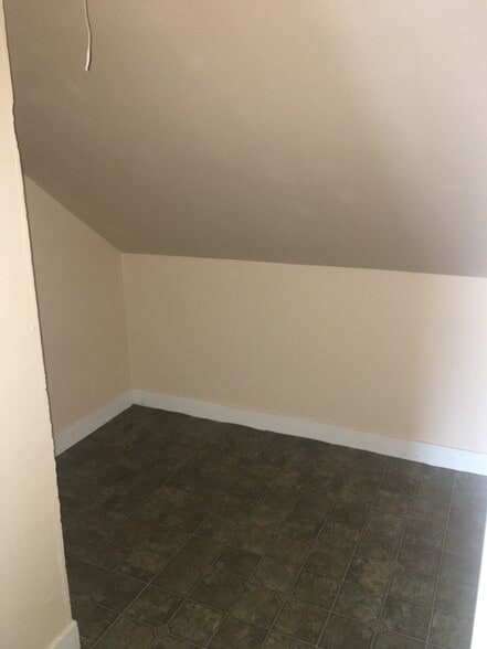 Pantry - 42 Beach Ave