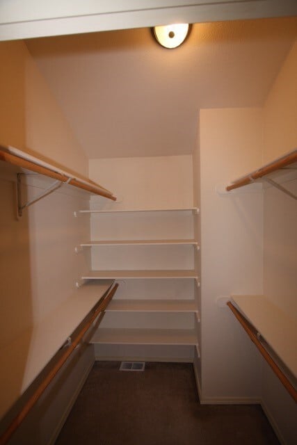 Building Photo - Large 3 Bedroom Updated Townhouse w/ Fence...