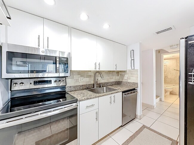 Building Photo - 755 Dotterel Rd