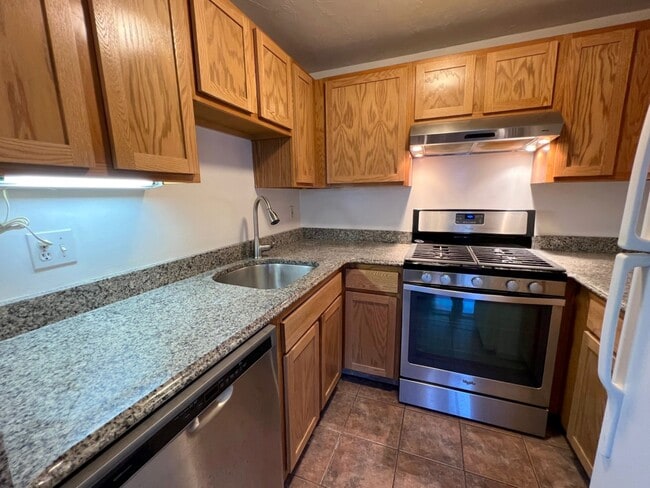 Granite Counters, gas stove - 360 Littleton Rd