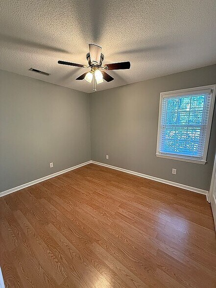 Building Photo - 7303 Flintrock Ct