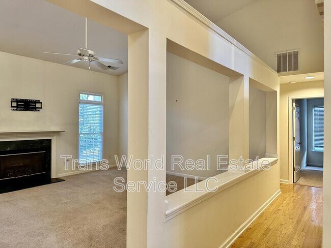 Building Photo - 8595 River Walk Landing